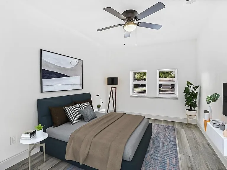 502 Melrose Dr — Photo 10