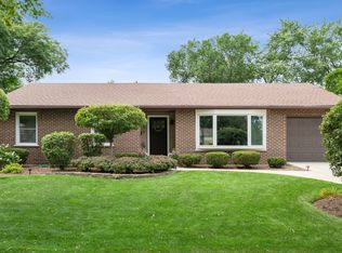 1836 N Fernandez Ave, Arlington Heights, IL