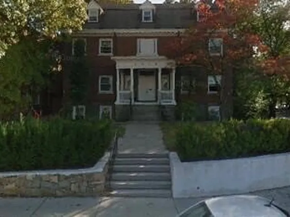 2018 Commonwealth Ave, Brighton, MA
