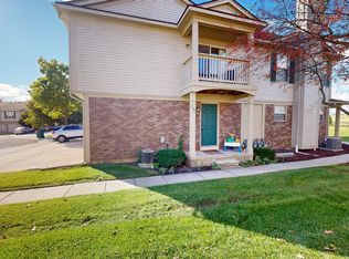 167 Commons Cir, Saline, MI 48176