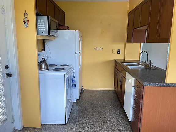 4th image of 671 16th St #671