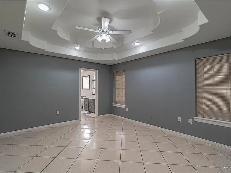 504 E Biyaneta Ave — Photo 8