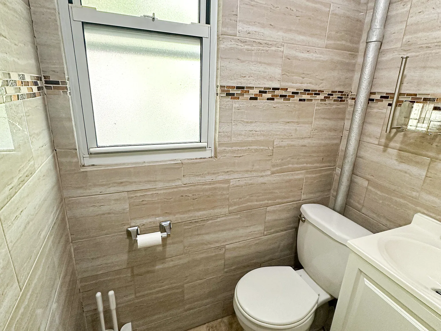 1 bed, $2,000 — Photo 4