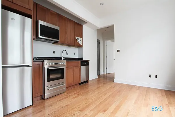 Rented by E and G Realty Group | media 1