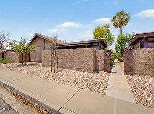 924 S HACIENDA Drive #A, Tempe, AZ 85281