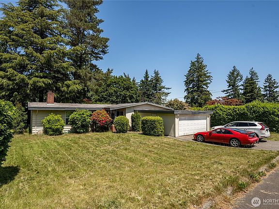 5th image of 15604 SE 26th St