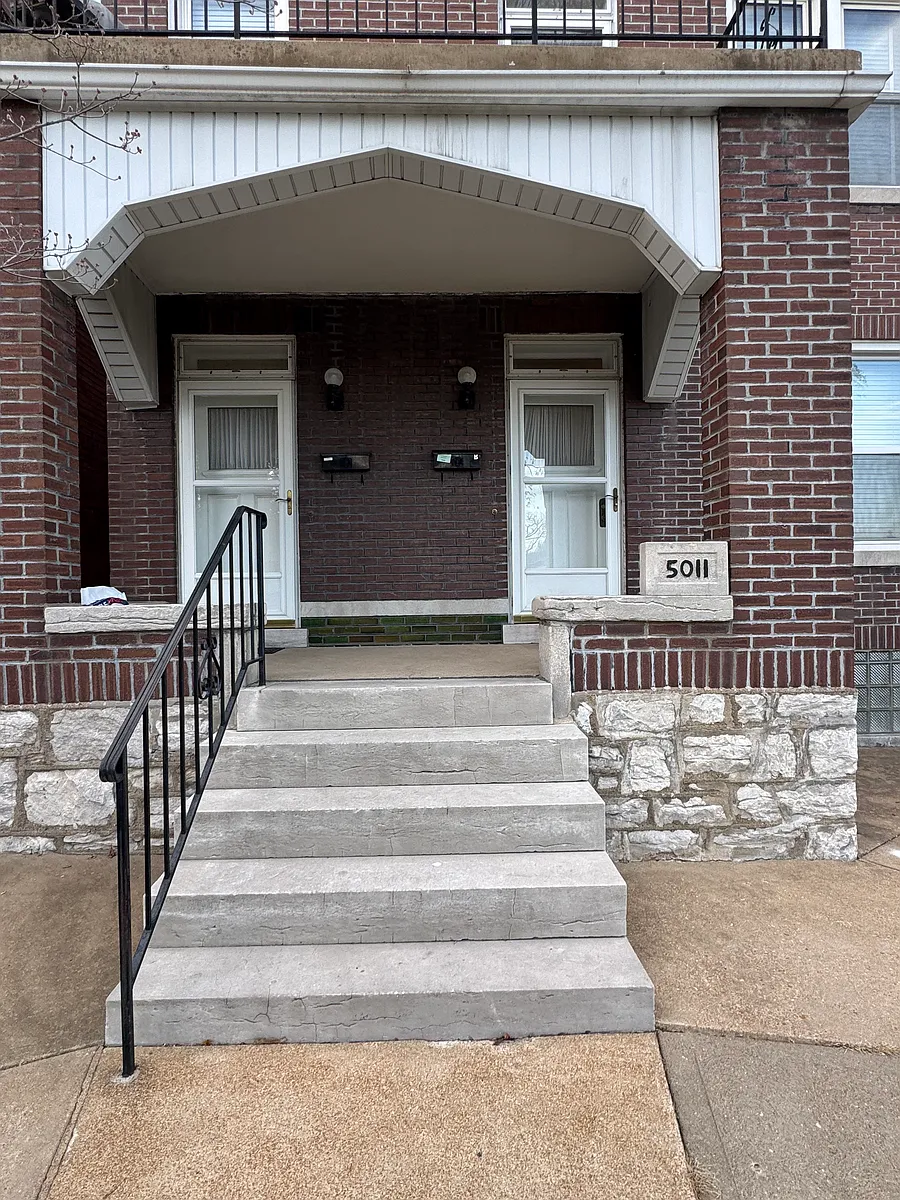 Building Photo - 5011 Goethe Ave #B