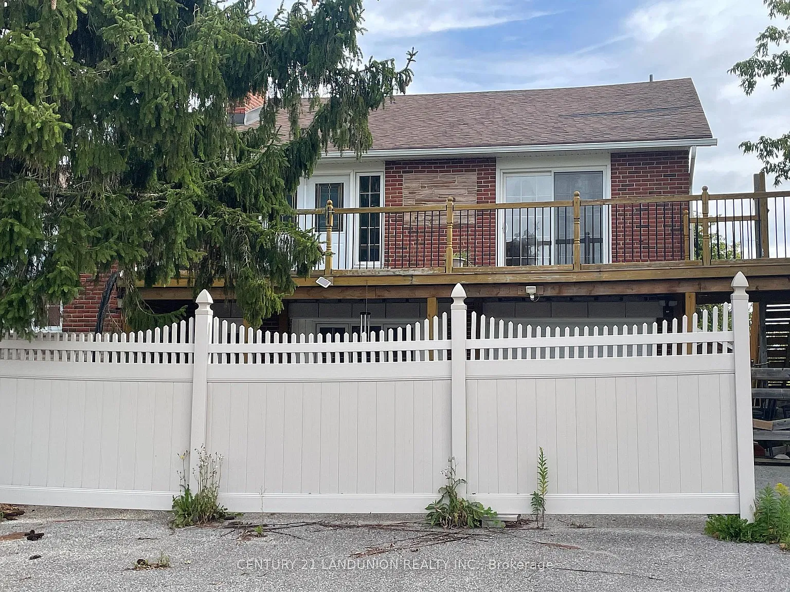 4 bed, $3,000 — Photo 2