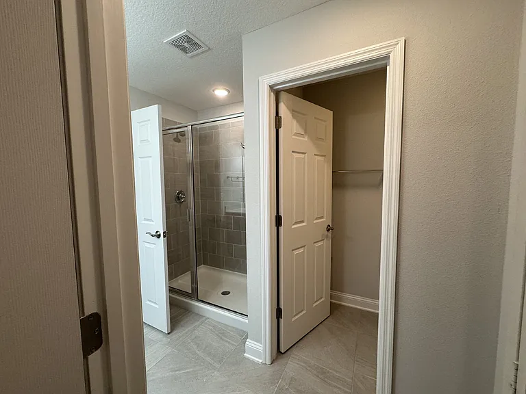 13870 Harlowton Ave — Photo 26