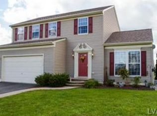 6970 Tuscany Dr, Macungie, PA 18062