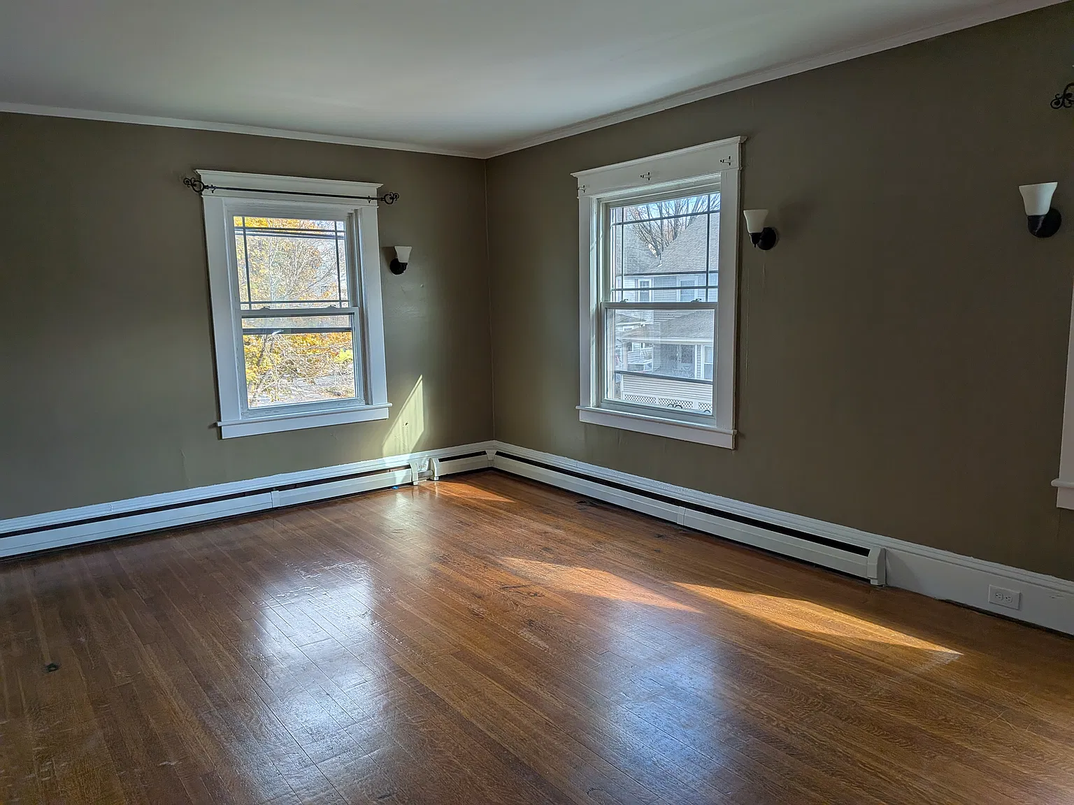 1 bed, $1,200 — Photo 2