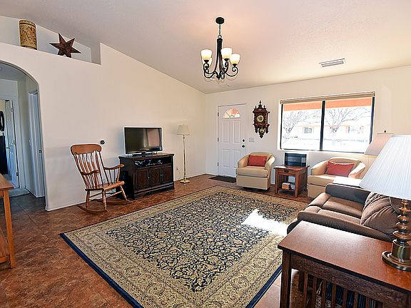 3rd image of 4722 E Diablo Dr