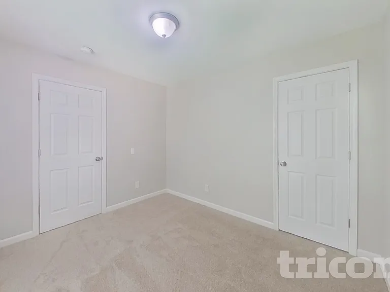 5400 Peachwood Dr — Photo 11