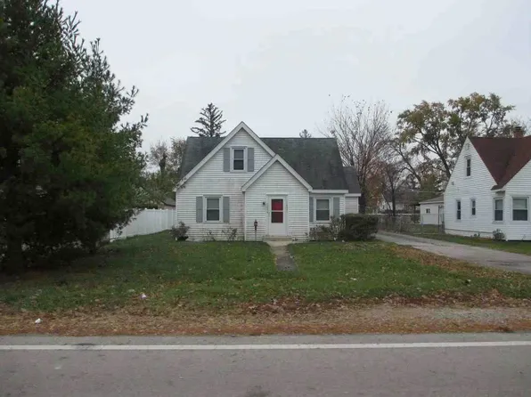 10441 W Palmer Ave, Melrose Park, IL 60164