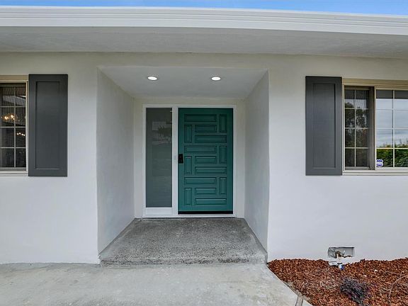3rd image of 3564 Vista Del Valle