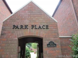 1212 S Grand Ave W APT 111, Springfield, IL 62704