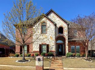 7813 Fairwest Ct, North Richland Hills, TX 76182