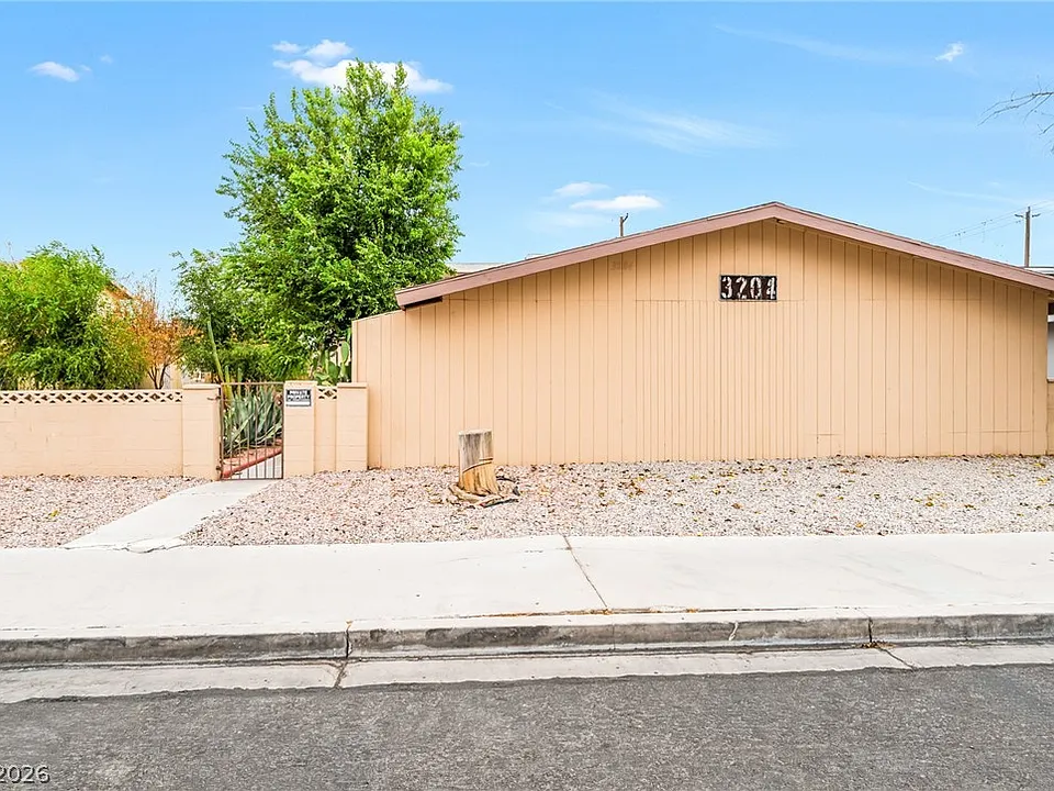 3204 N Michael Way #3