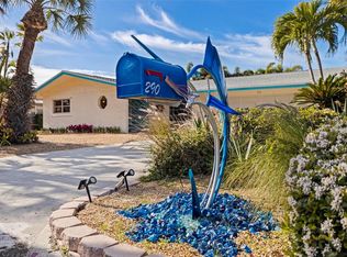290 1st St W, Tierra Verde, FL 33715