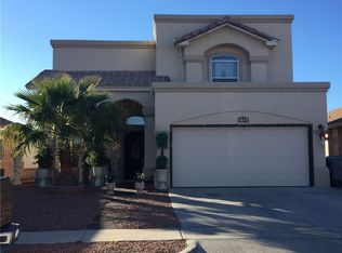 1673 Roger Bombach Dr, El Paso, TX 79936