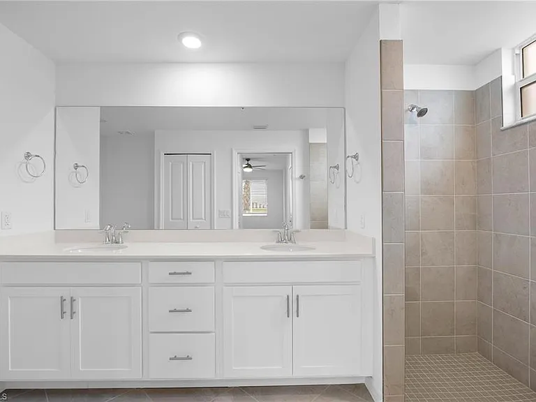 5445 Double Eagle Cir #3011 — Photo 12