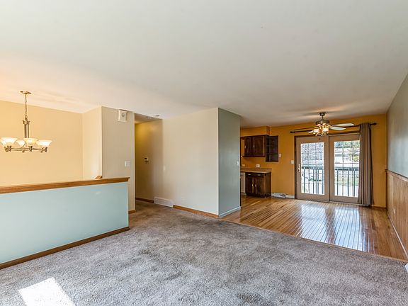 3rd image of 25240 W Lehmann Blvd