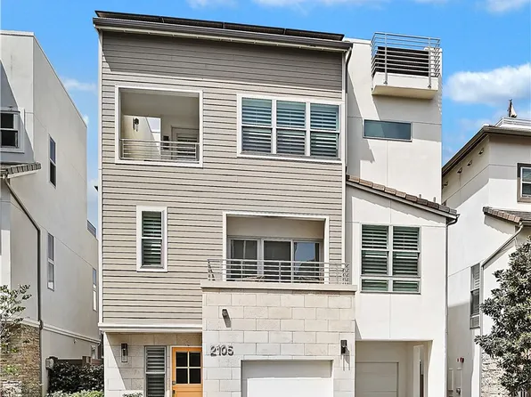 2105 Two Harbors Cir, Costa Mesa, CA 92627