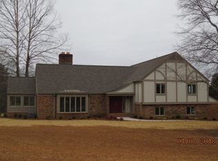 245 Lincoln Dr, Forest City, NC 28043