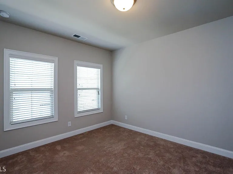 208 Bedford Aly — Photo 22