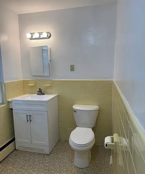300 Main St #7 — Photo 10