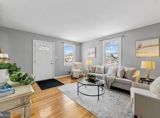 911 Homberg Ave, Baltimore, MD 21221