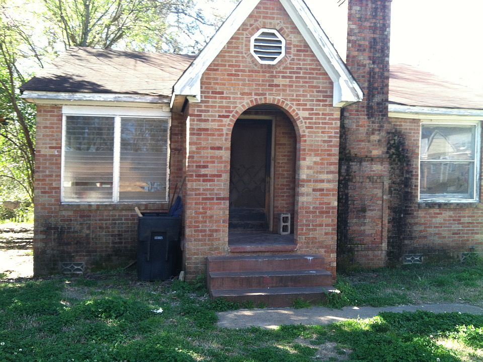 1st image of 1061 Wilkinson St