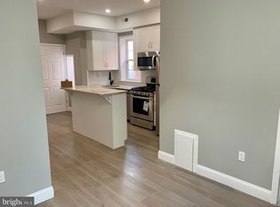 216 Buckingham Pl FLOOR 3, Philadelphia, PA 19104