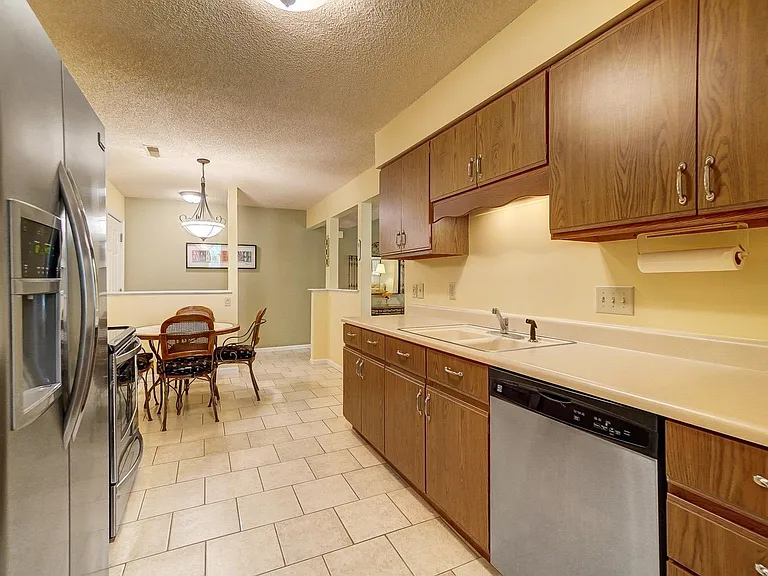 9728 Timberview Ct #10 — Photo 14
