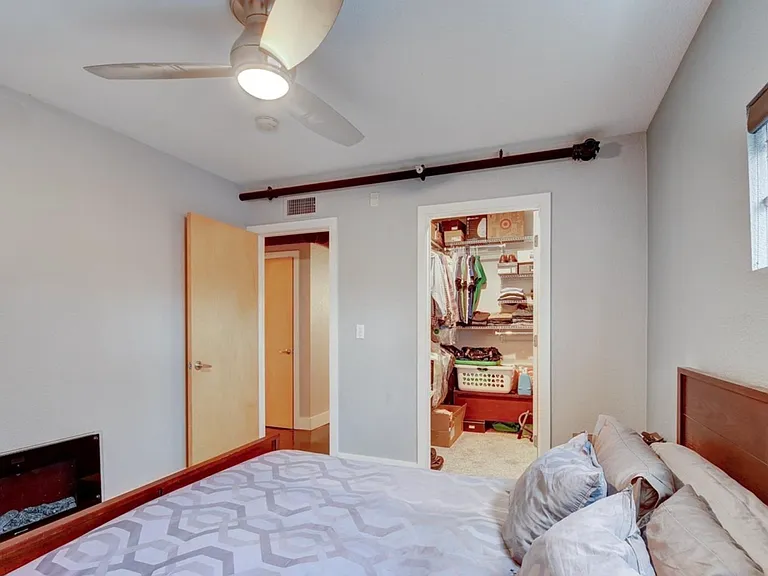 1421 Oneida St #14 — Photo 12