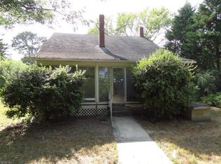 1059 New Point Comfort Hwy, Mathews, VA 23109