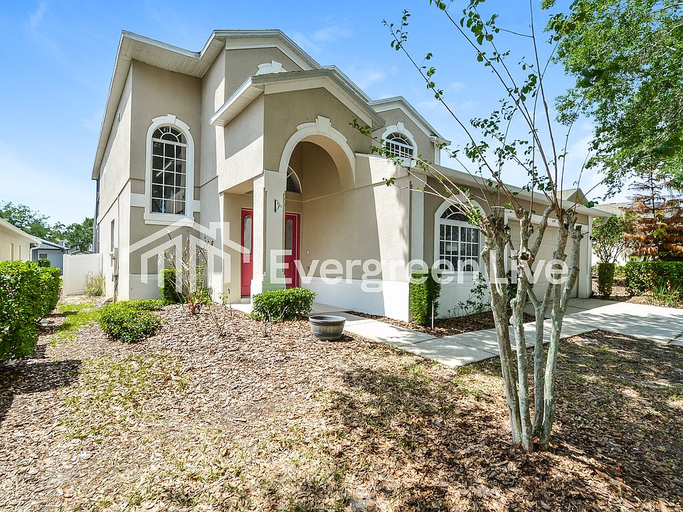 1st image of 149 Chaucer Ave