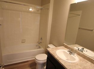 203 W 8th St, Santa Rosa, CA 95401