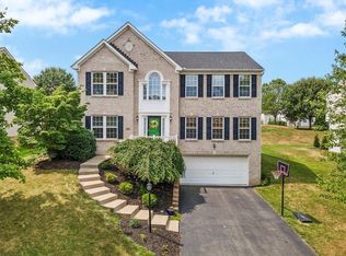 322 Village Dr, Mars, PA 16046