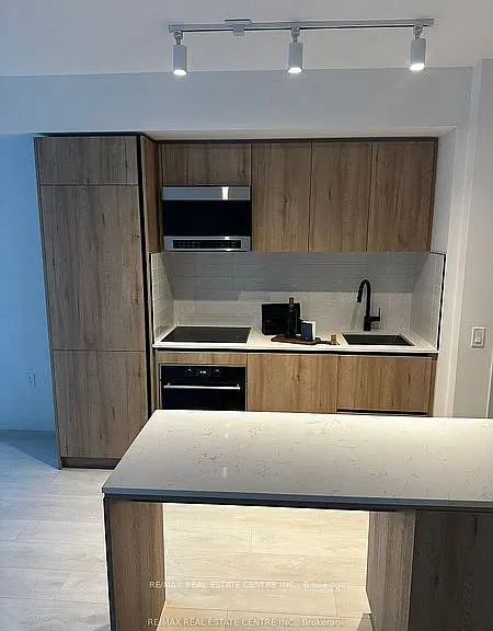117 Broadway Ave #306 — Photo 8