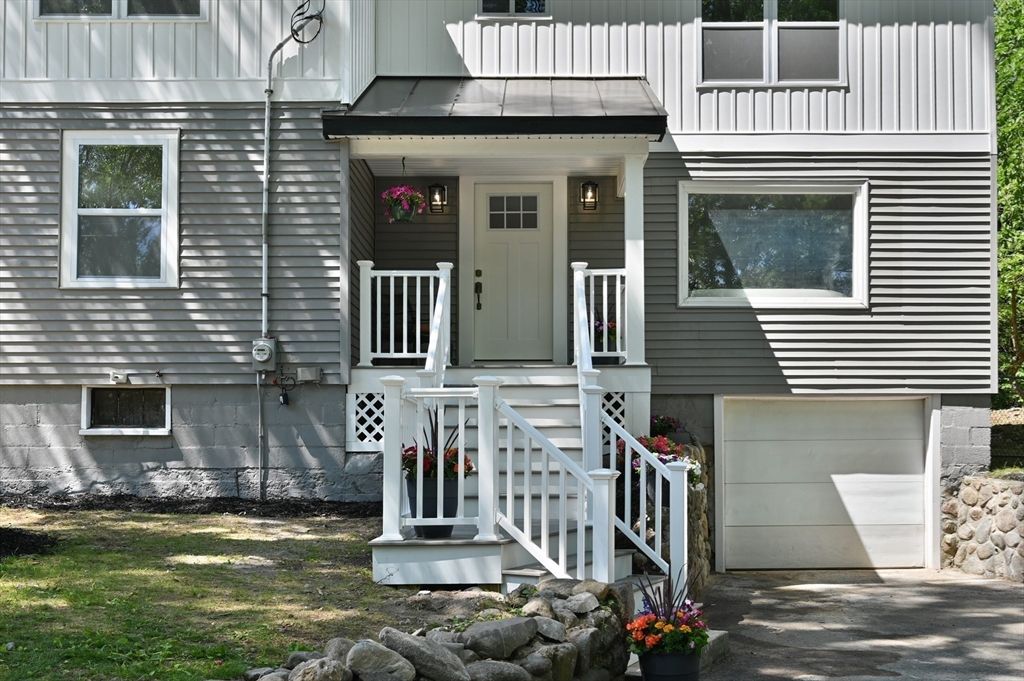 8 Elginwood Rd, Peabody, MA - View 3