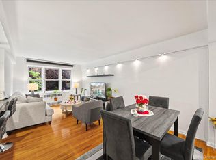 30 Ehrbar Avenue #F204, Mount Vernon, NY 10552