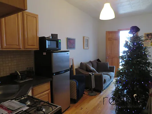 Rented by Rennit Inc. | media 26