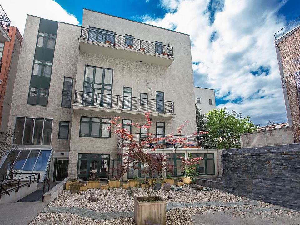 1st image of 630 Washington Ave APT 6B