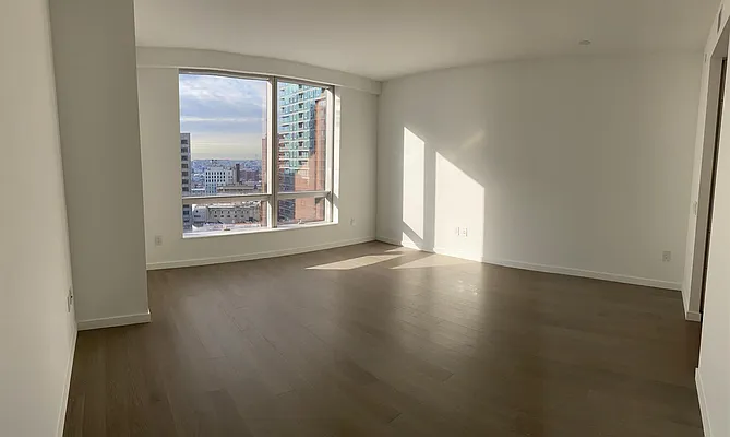 Rented by Green City Realty | media 26