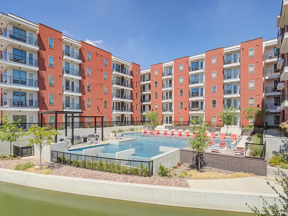 Encore Panther Island apartments community photo
