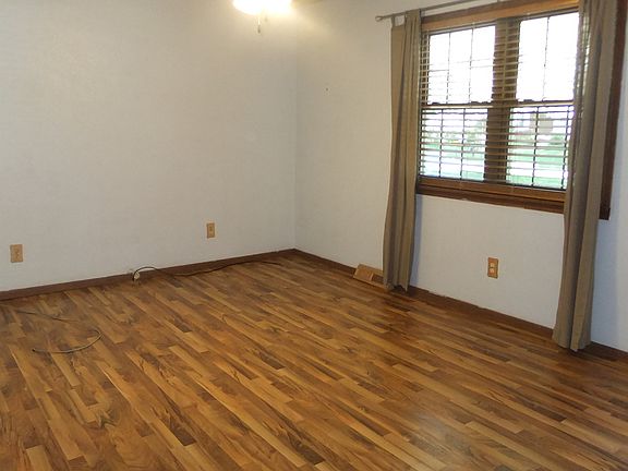 2nd image of 20158 Richard Ave