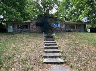 2818 Eblen Dr #A, Chattanooga, TN 37421