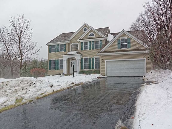 4th image of 11 Copenhagen Ct
