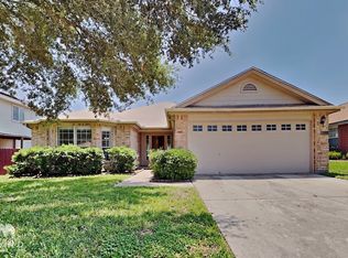 4611 Echo Lake Dr, San Antonio, TX 78244